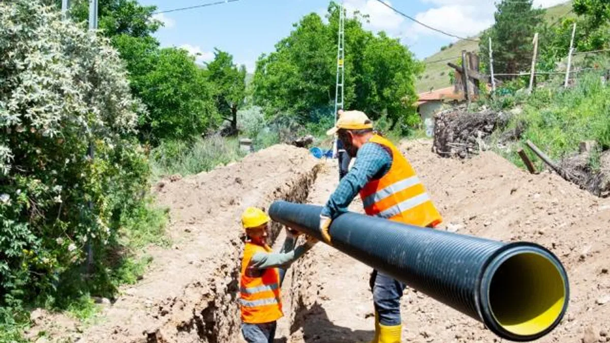 Kuluncak Çörmü’ye kanalizasyon hattı