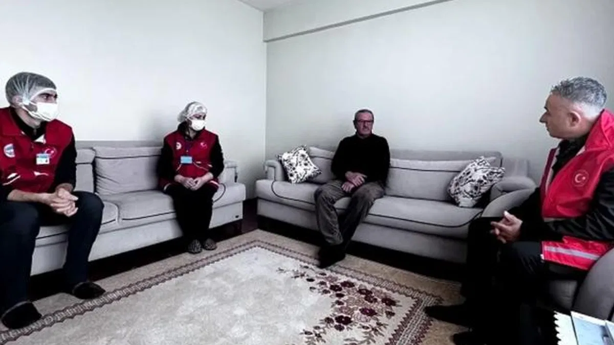 Kayseri Büyükşehir’den yaşlılara ‘gönüllü hizmet’