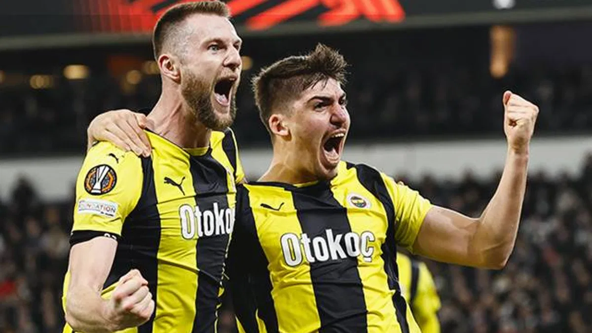 Anderlecht 2-2 Fenerbahçe (Maç Sonucu) Fener son 16 biletini kayıpsız aldı!