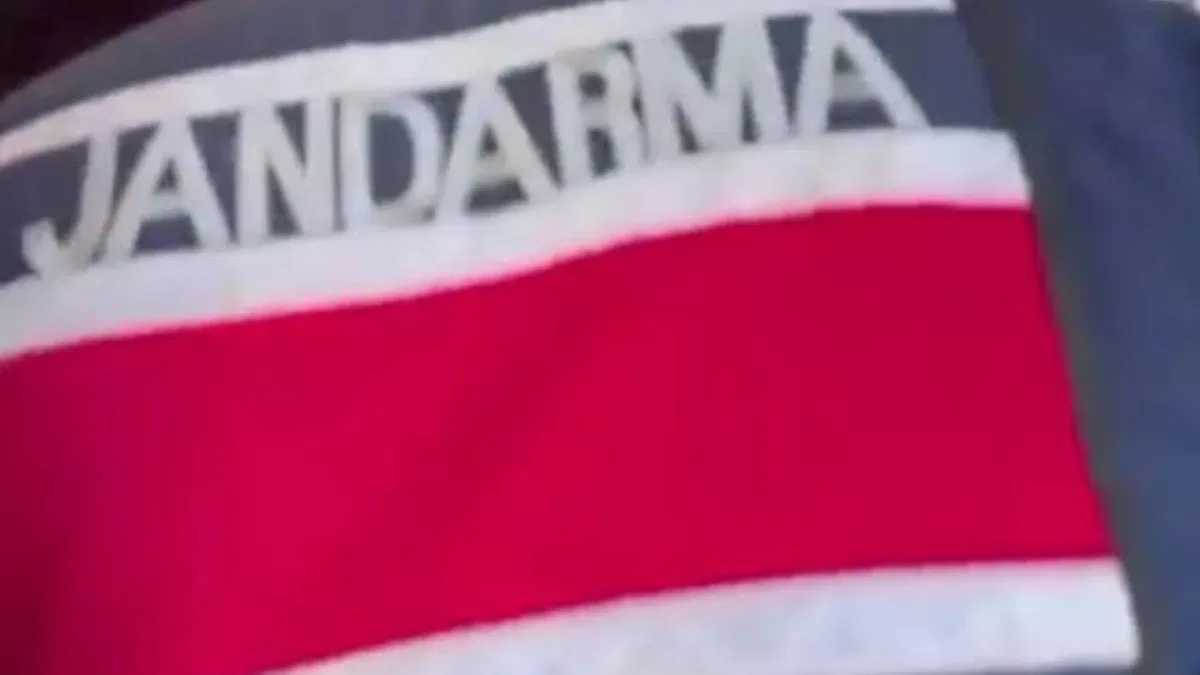 26 ilde FETÖ’ye 56 tutuklama!