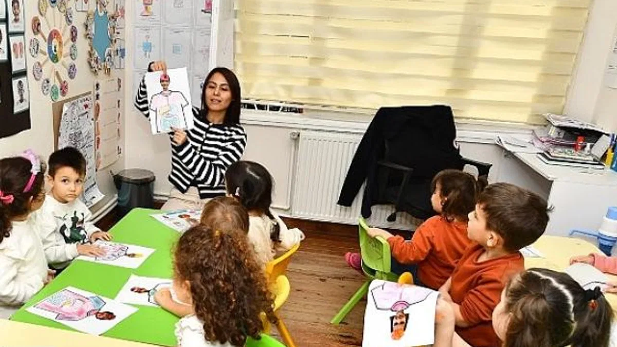 İZELMAN’ın öğretmenleri işine aşkla bağlı