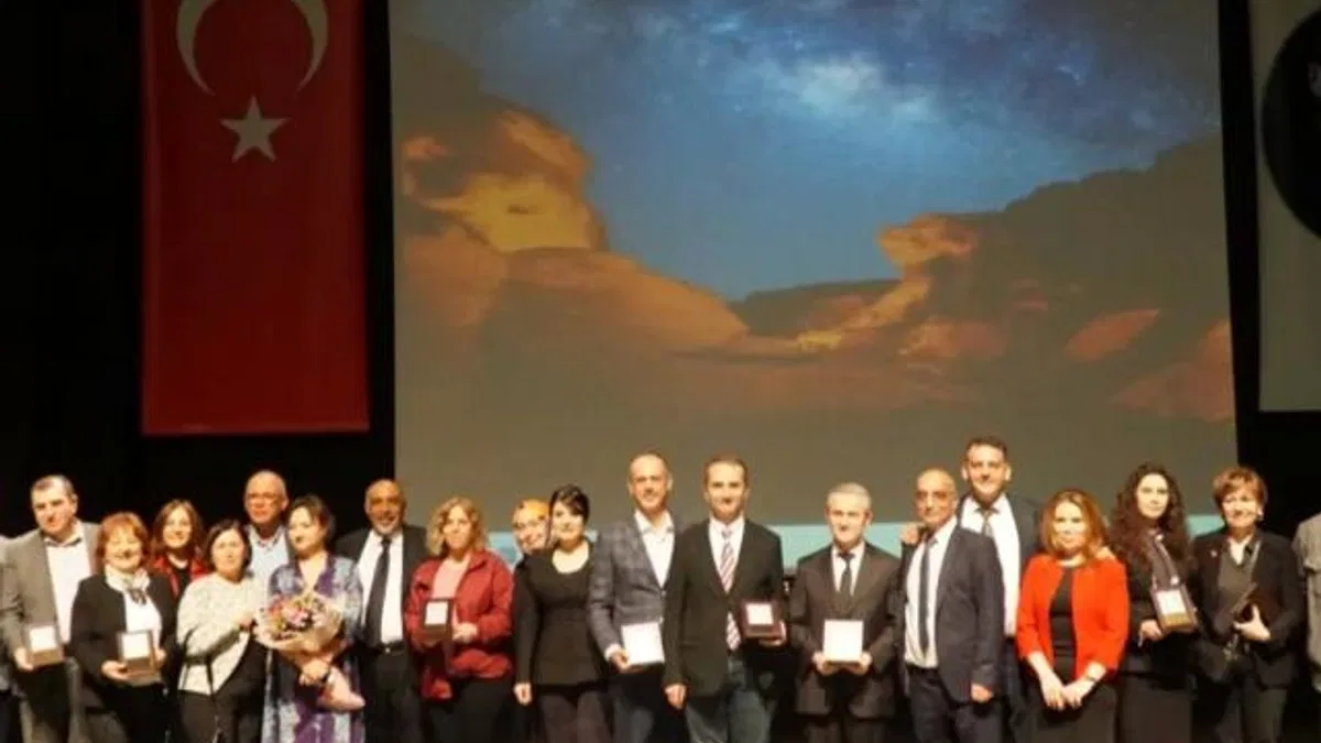 Bursa’da meslekte 60, 50, 40 ve 30’uncu yıllara plaket!