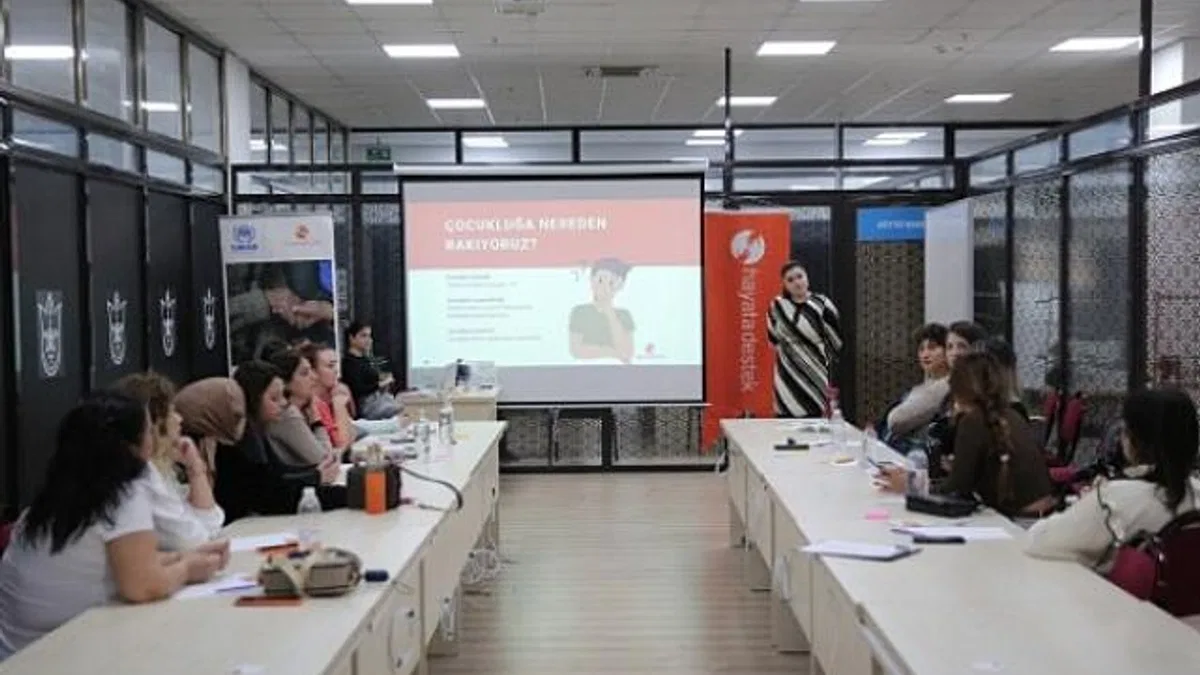 Konak’ta ‘Çocuk Koruma ve Güvenliği’ eğitimi verildi