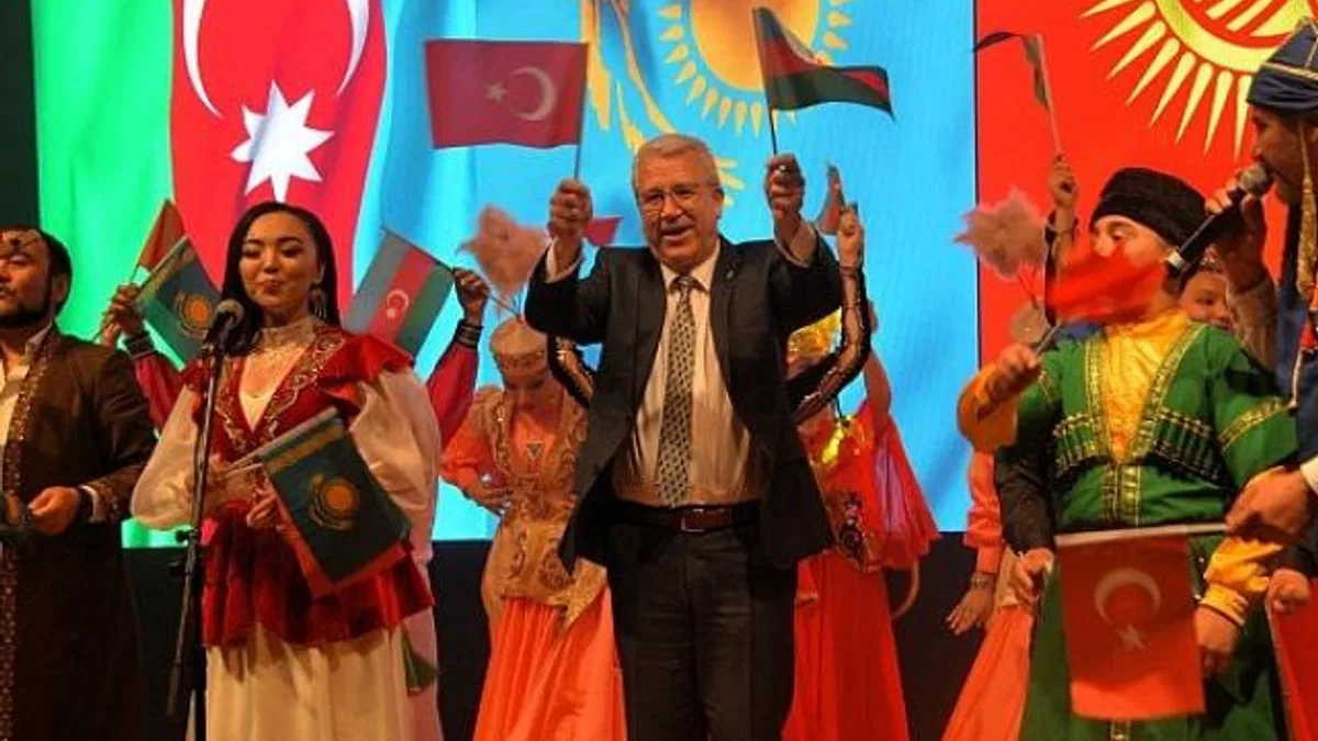 EÜ ile Azerbaycan Kültür Bakanlığı arasında eğitim, kültür ve sanat işbirliği protokolü imzalandı