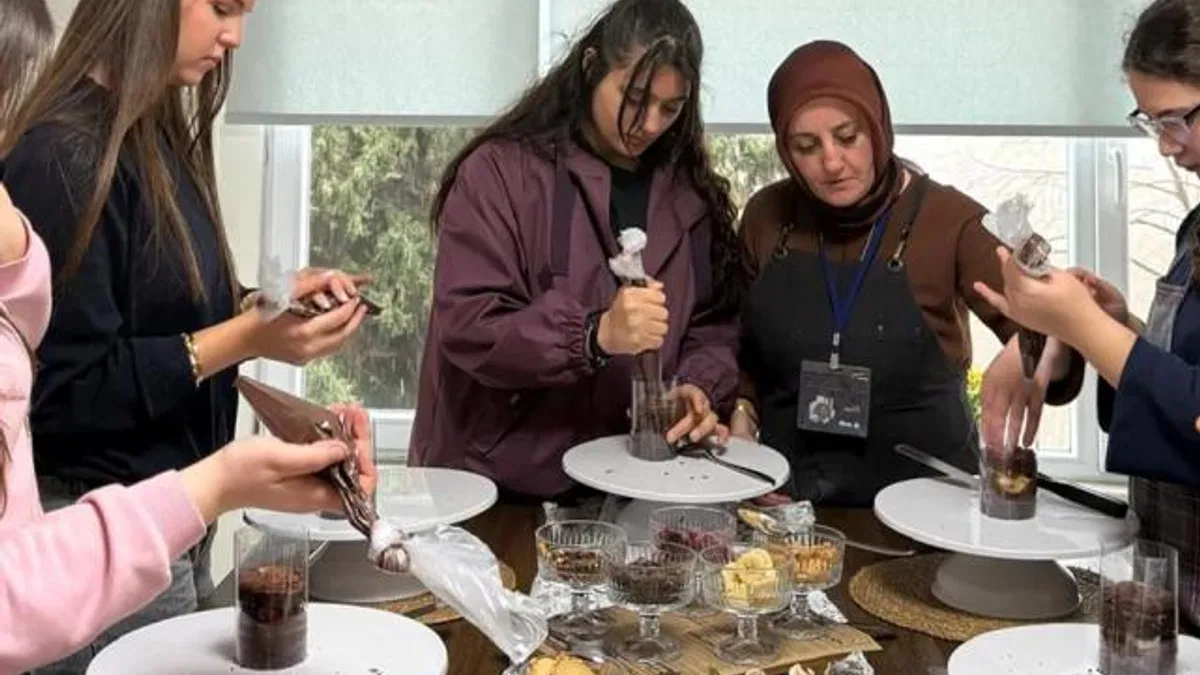 Sakarya’da ara tatilde SAMEK atölyelerine ilgi yoğun