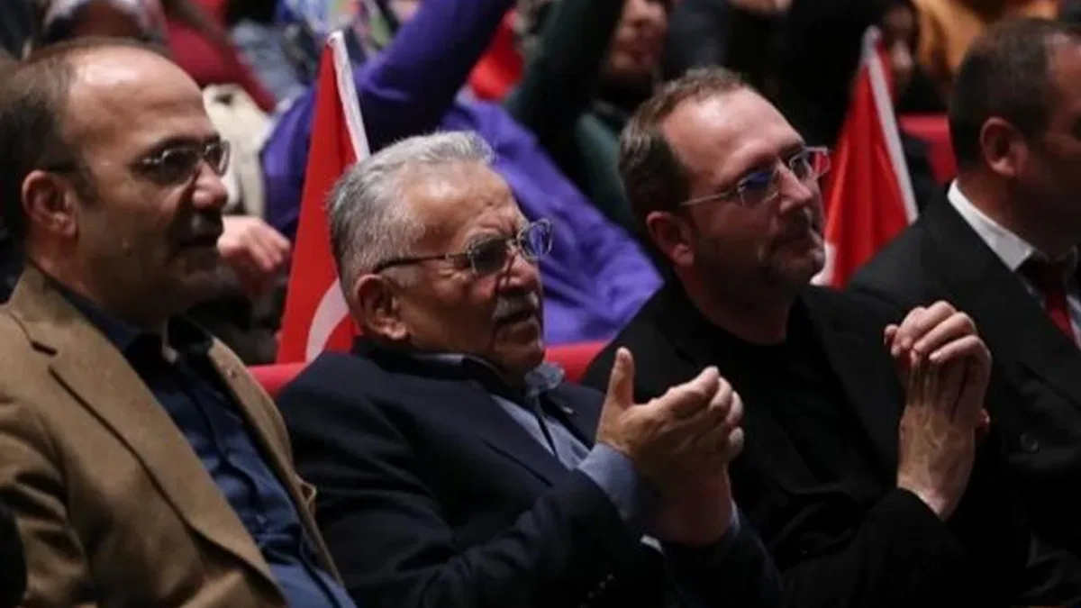 GENÇ KAYMEK’e Büyükkılıç’tan övgü