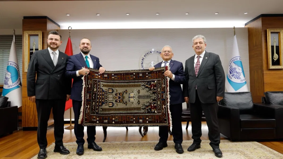 Faruk Acar, Büyükkılıç’ı ziyaret etti