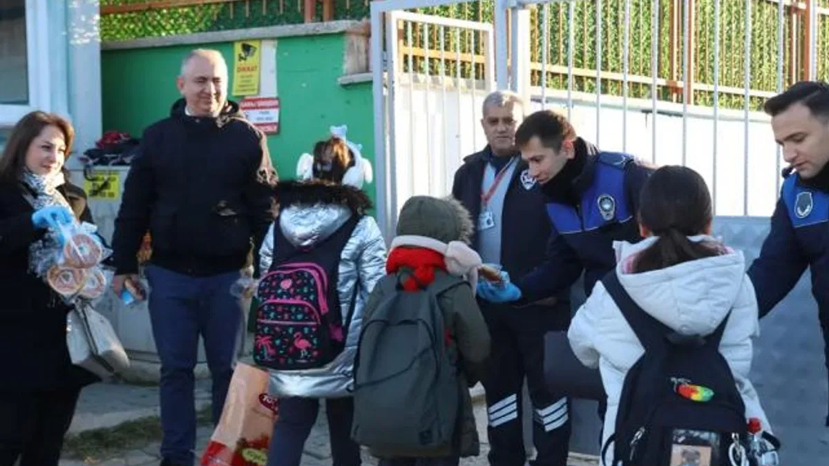İzmir Güzelbahçe’den İmece örneği