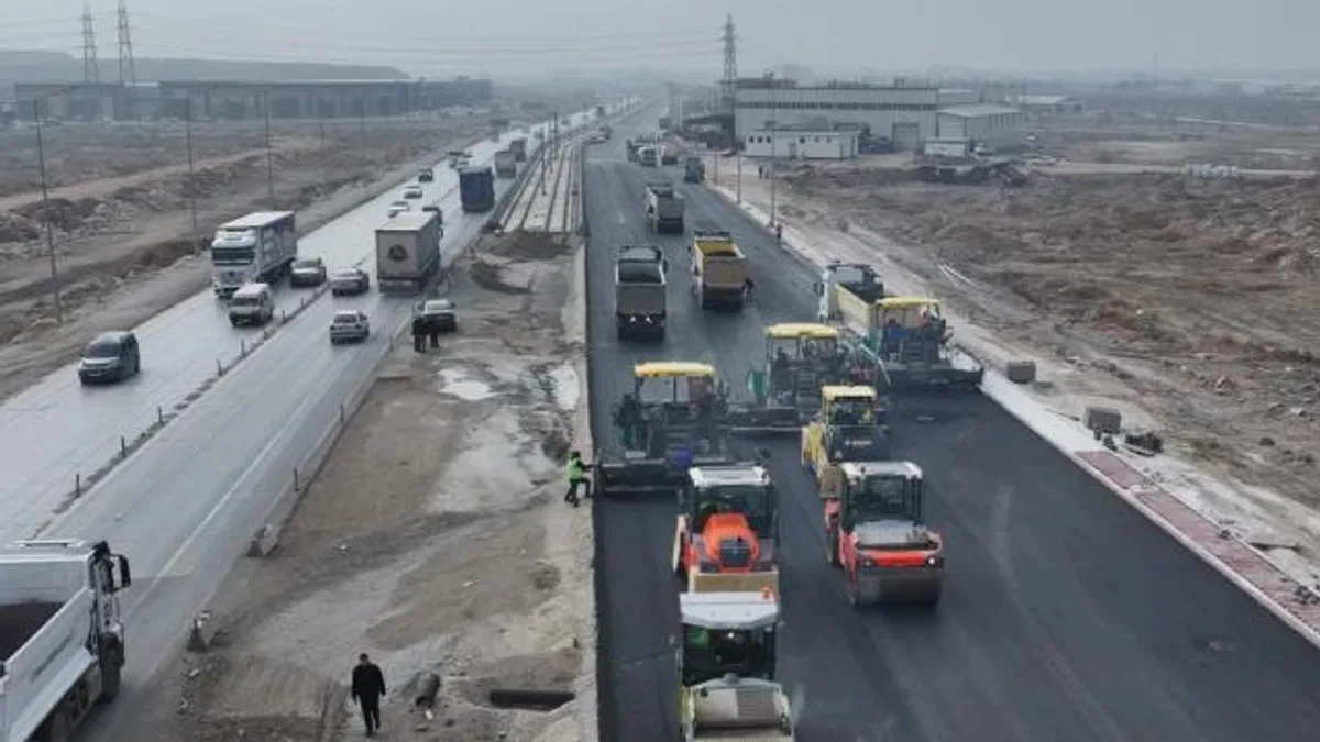 Konya Aslım Caddesi’nde üst yapı çalışması