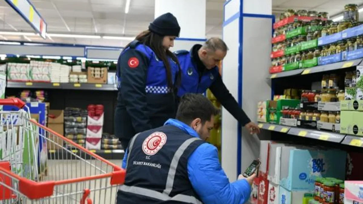 Kocaeli Çayırova’da marketlere sıkı denetim