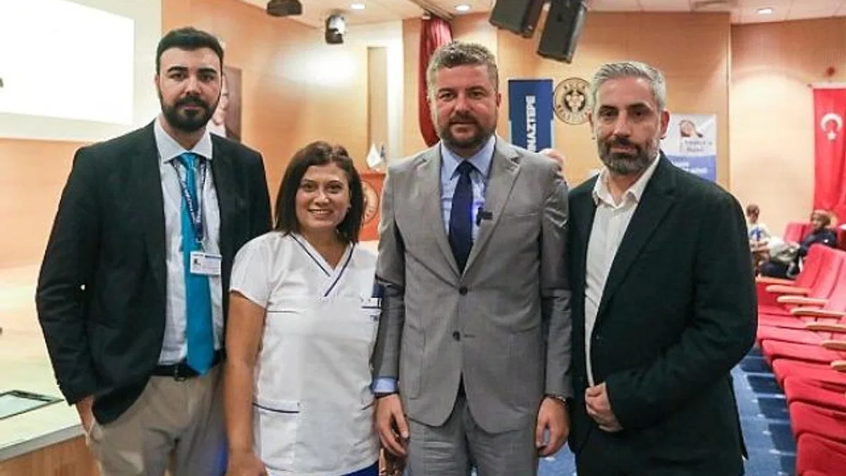 Buca Belediyesi diyabetli çocuklara ölçüm sensörlerini dağıttı