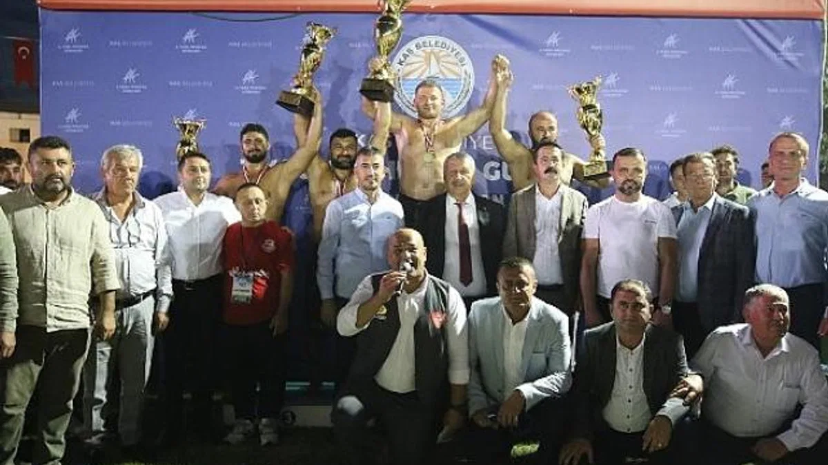Kaş Güreşlerinin Başpehlivanı İsmail Balaban