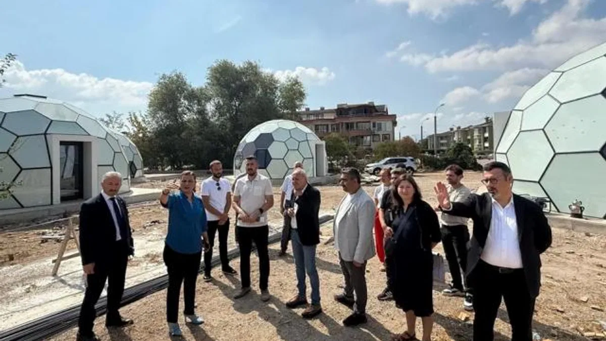 İzmit’te gençlere ‘TeknoGaraj’ müjdesi