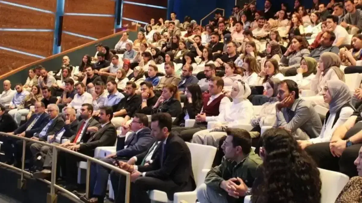 1416 bursiyerleri New York Türkevi’nde buluştu