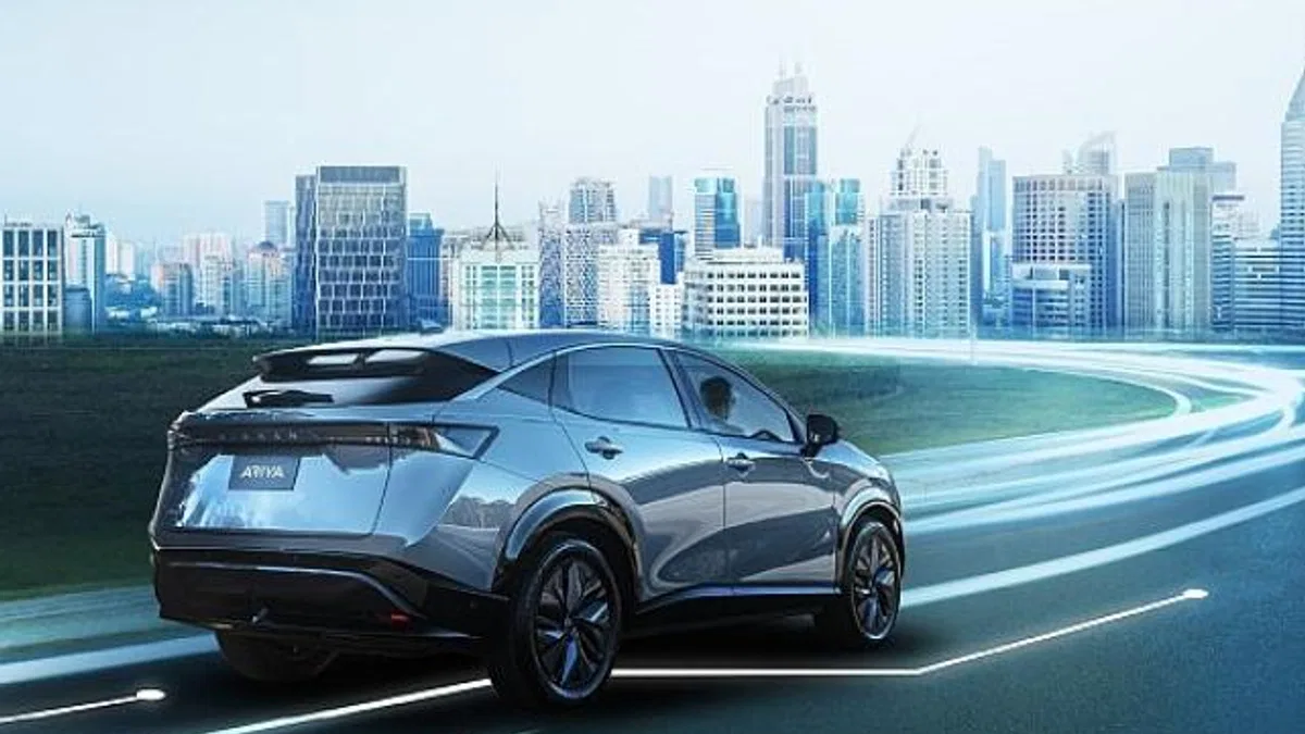 Yeni Jenerasyon “Elektrikli” Nissan Dedi