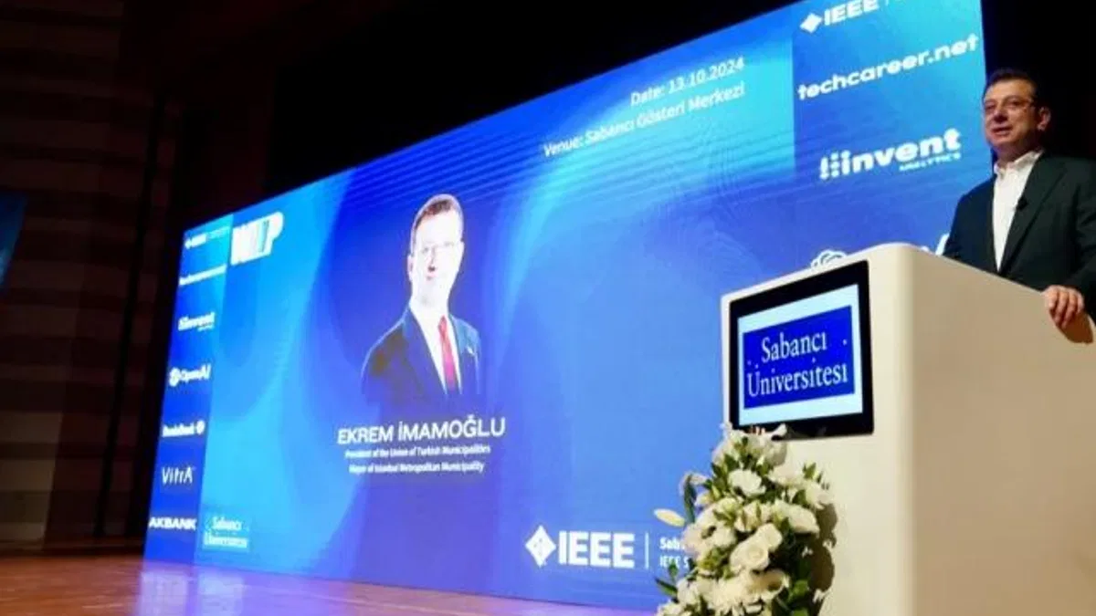 İmamoğlu üniversitelilerle buluştu
