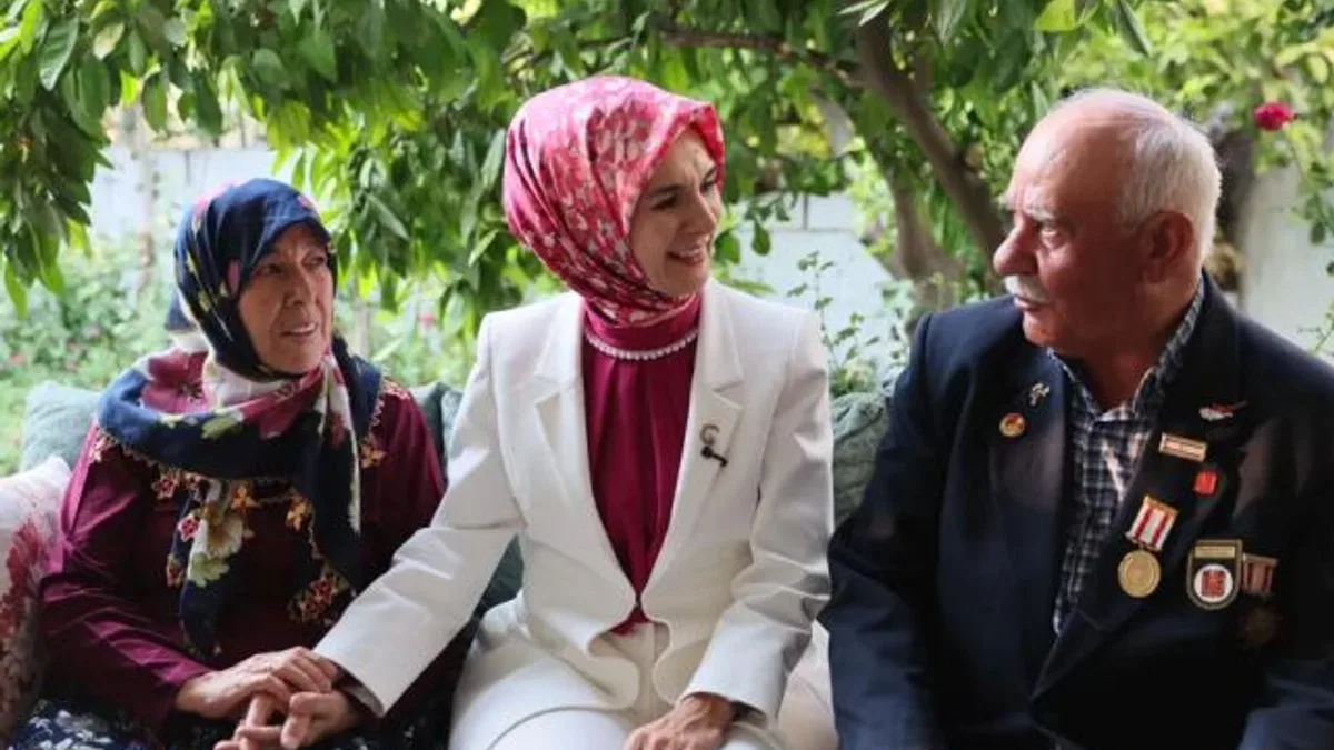 Bakan Göktaş’tan Manisa’da ‘aile yılı’na özel ziyaret