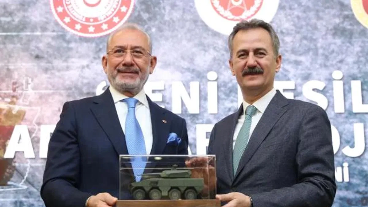 ALTUĞ 8×8 serisi için imzalar atıldı… ALTUĞ 8×8 Ankara’da üretilecek