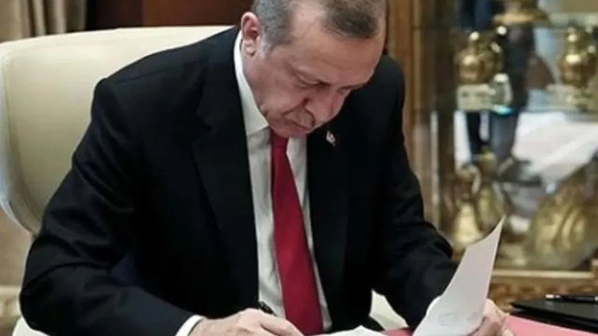 13 üniversiteye yeni rektör