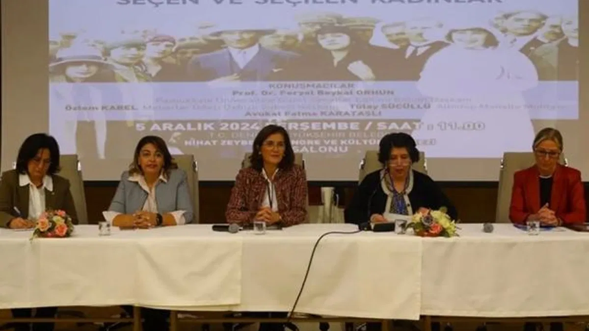 Denizli Kadın Meclisi’nden ‘Seçen ve Seçilen Kadınlar’ paneli