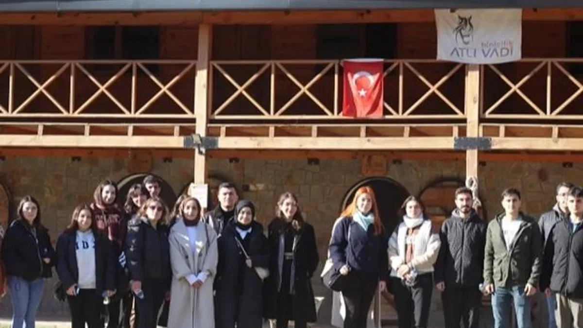 ‘Gençlik Bursa’da Yollarda’ projesi tüm hızıyla sürüyor