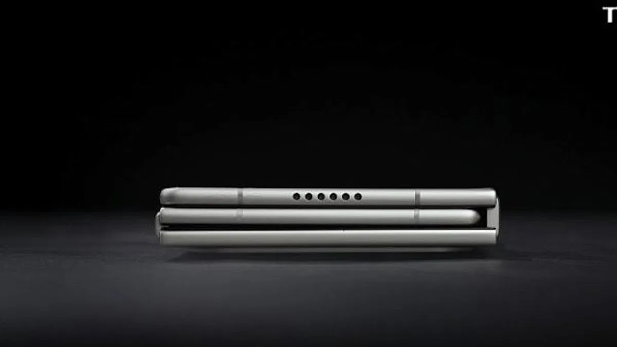 TECNO’dan Katlanabilir Devrim: PHANTOM Ultimate G Fold Concept Tanıtıldı