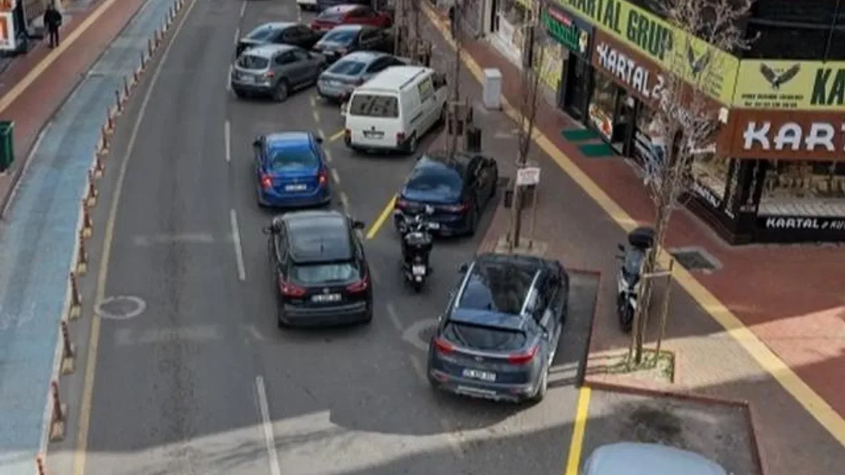 İzmir Aliağa’da ücretli otopark uygulaması