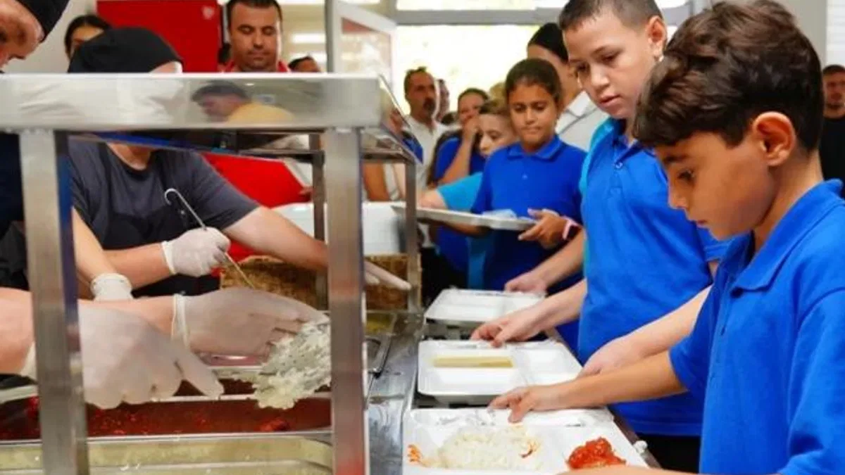 Balıkesir’de öğrenciler bu lokantaları çok sevdi… 30 TL’ye 3 çeşit yemek!