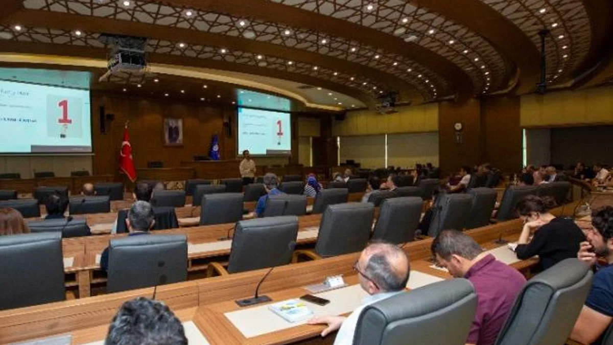 Bursa’da Büyükşehir’de ‘Sözleşme ve hak ediş uygulamaları eğitimi’
