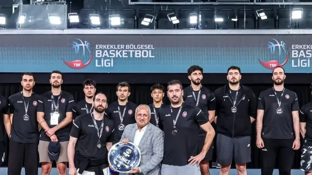 Çorum Belediyesi Basketbol Takımı 2. lige yükseldi