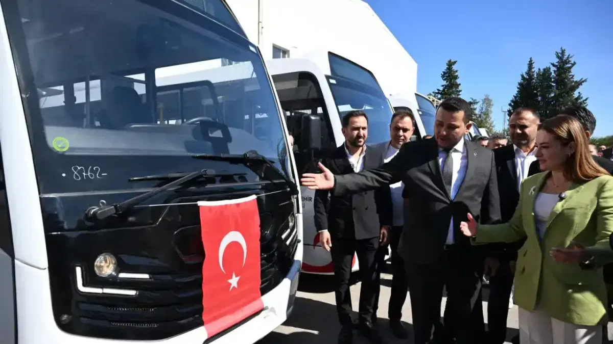 Antalya büyükşehir belediyesi araç filosunu öz kaynaklarla güçlendirdi