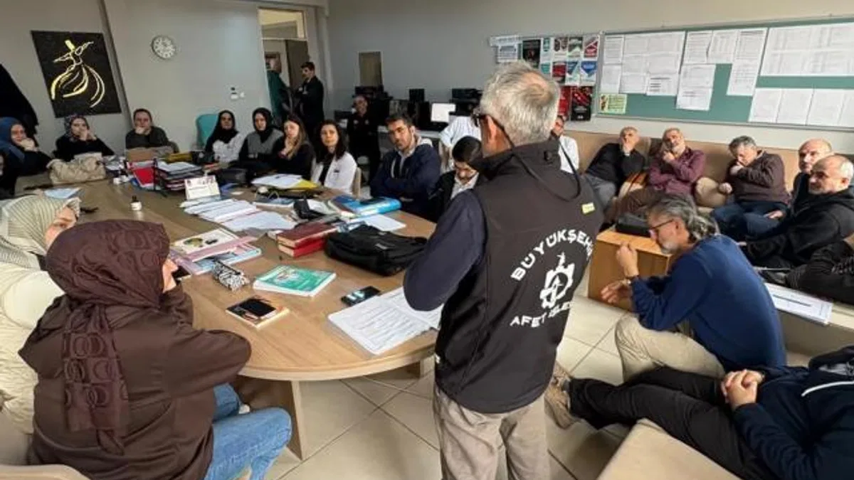 Kocaeli’de Deprem Haftası’nda 2 bin 700 kişiye afet bilinci