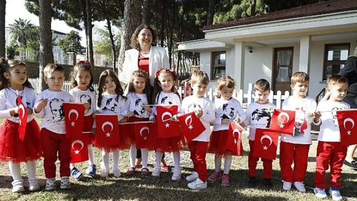 Aydın Büyükşehir Belediyesi Çocuk Gelişim Merkezleri’ni 29 Ekim Coşkusu Sardı
