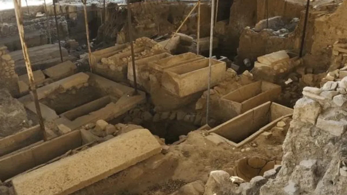 Balıkesir Büyükşehir’den Antandros’a tarihi destek