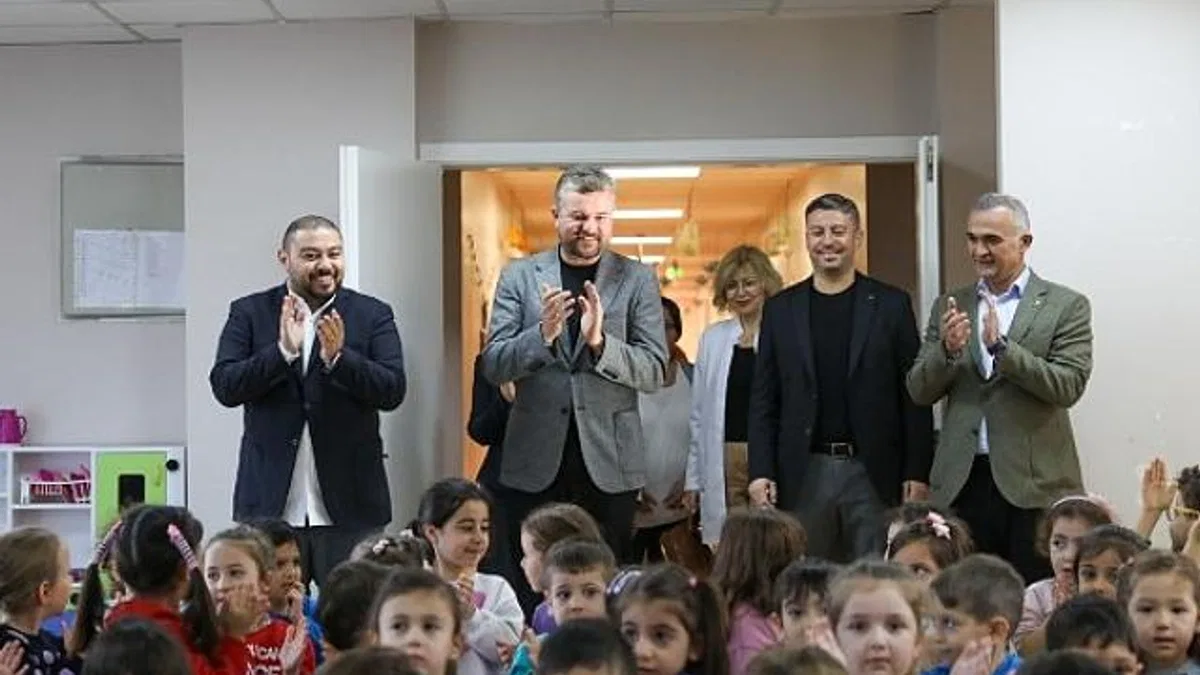 Buca’nın miniklerine ağız ve diş sağlığı eğitimi