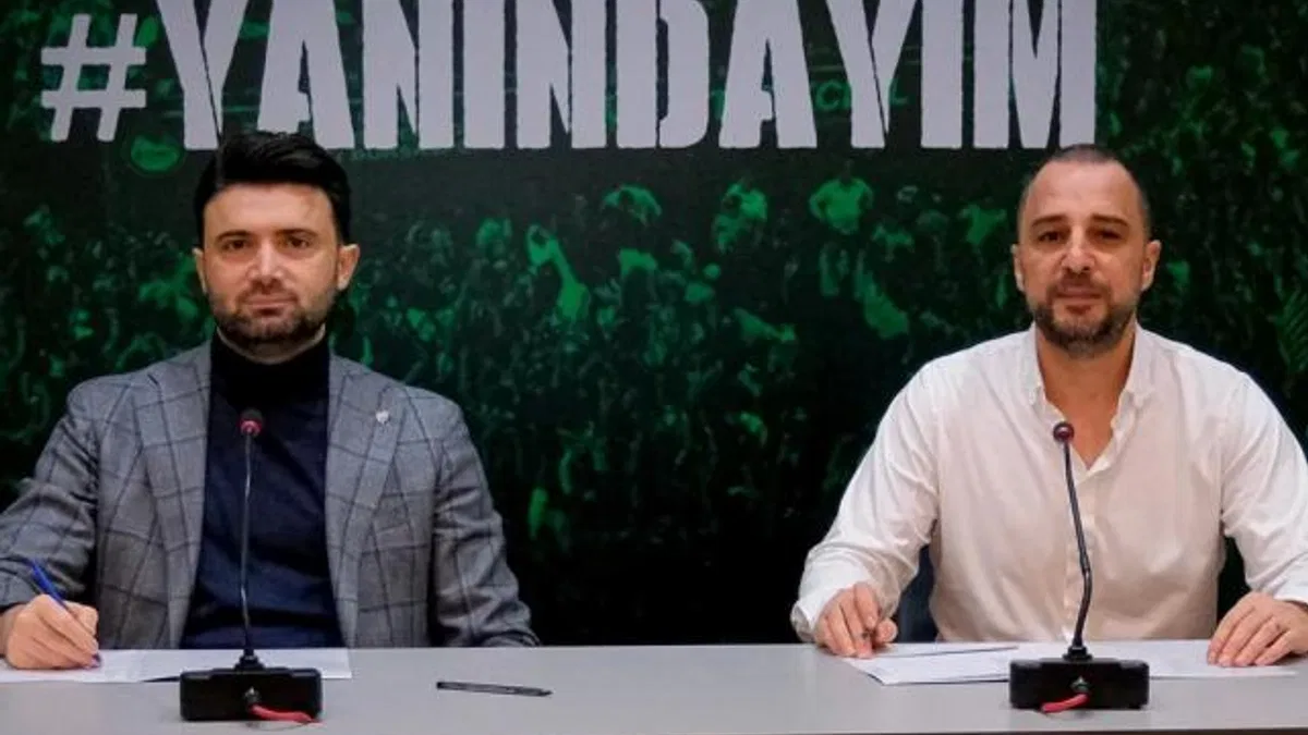 Bursaspor’da şok istifa!