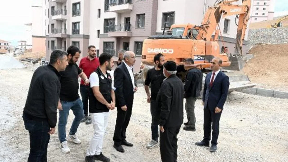 Başkan Er: Modern yaşam alanları oluşturuluyor