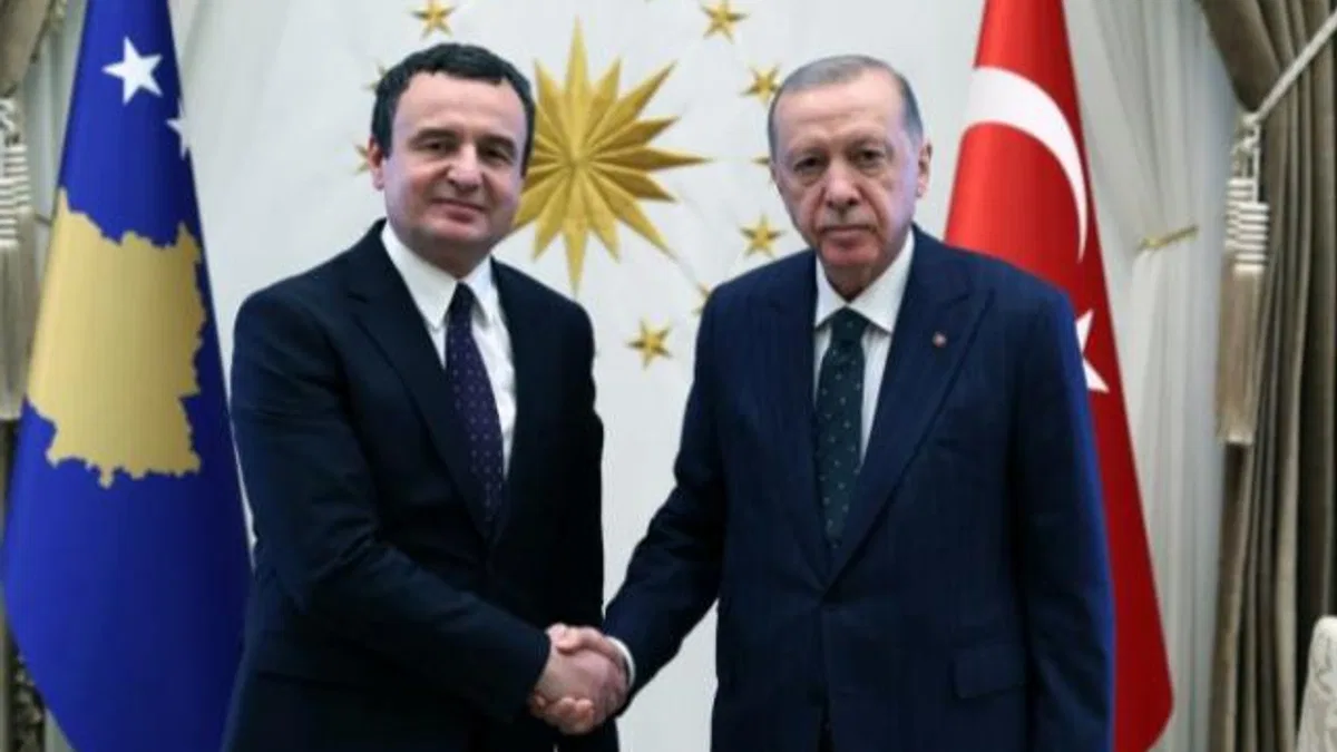Kosova Başbakanı Külliye’de