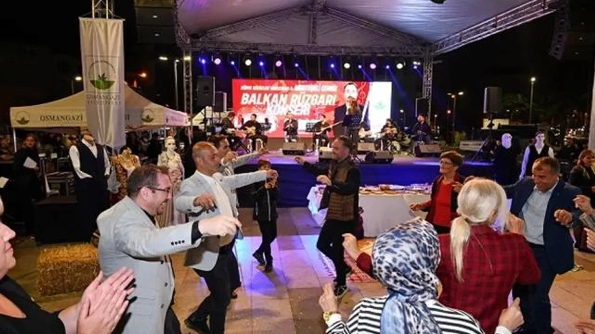 Bursa Osmangazi’de Balkan ezgileri