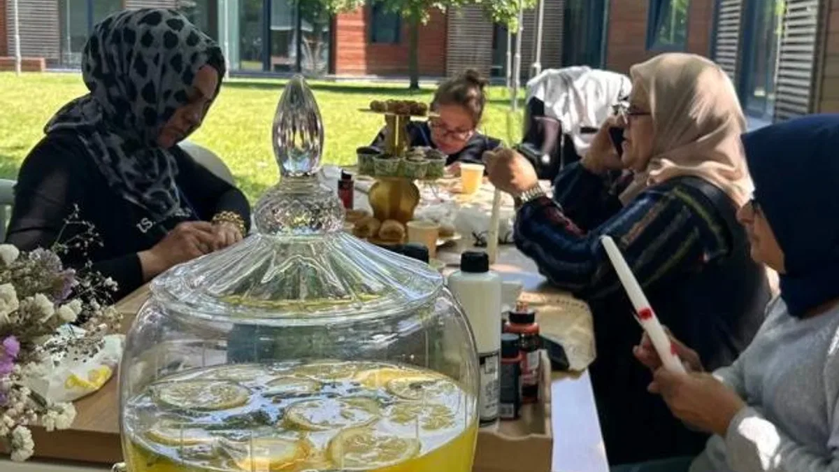 Sakarya’da Engelsiz Hobi Atölyelerinde annelere renkli mola