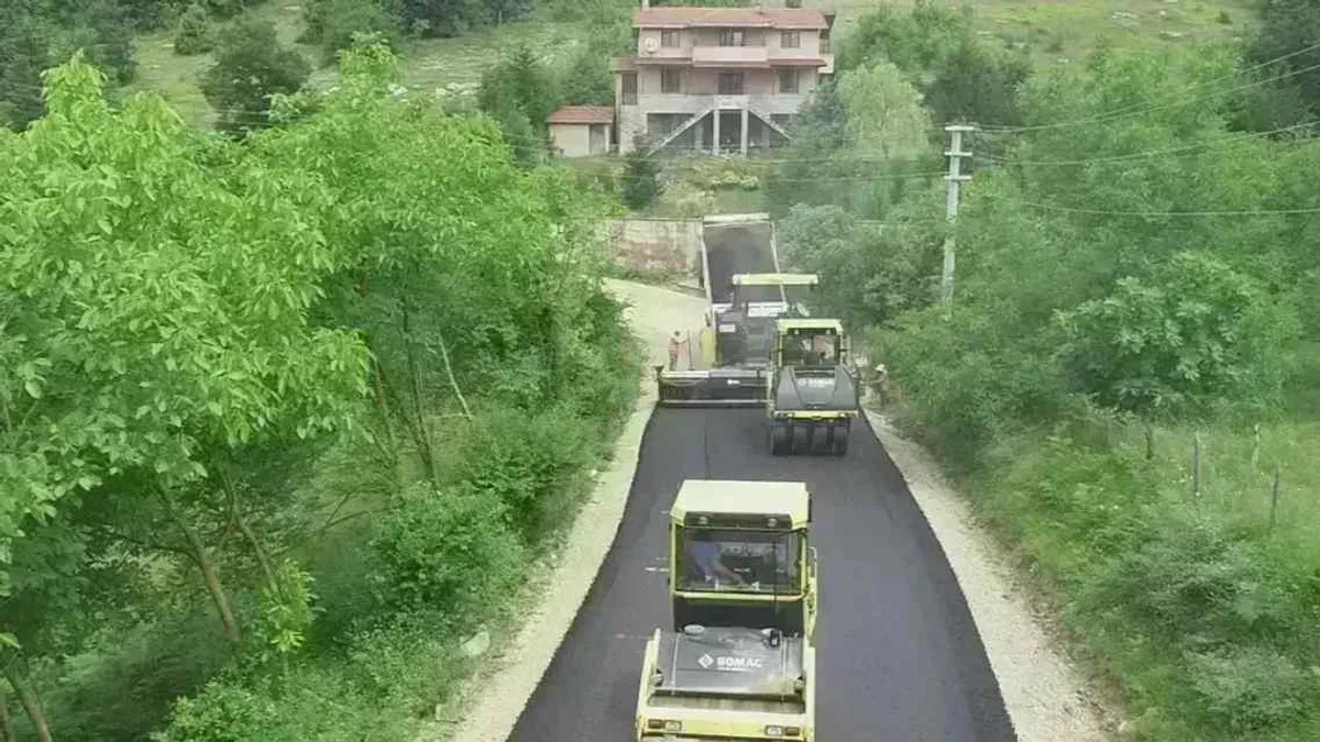 Büyükşehir, Kandıra’da 80 kilometrelik yolu onaracak