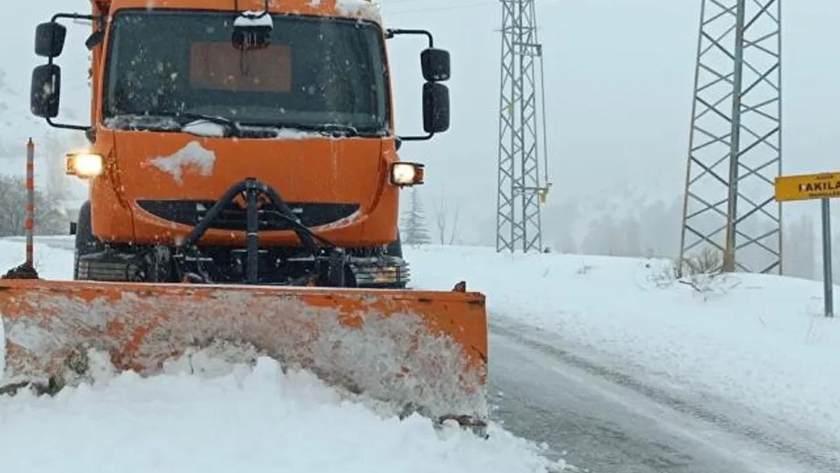 Konya’da kar yağışı: Ekipler 31 ilçede teyakkuz halinde!