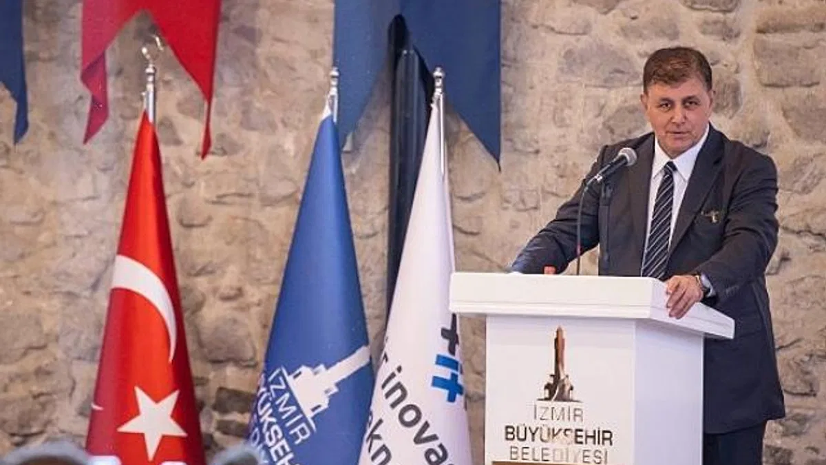 Başkan Tugay’dan akıllı yönetim sistemi hedefi “Dünyanın en ileri şehirlerinden biri haline gelmeyi hedefliyoruz”