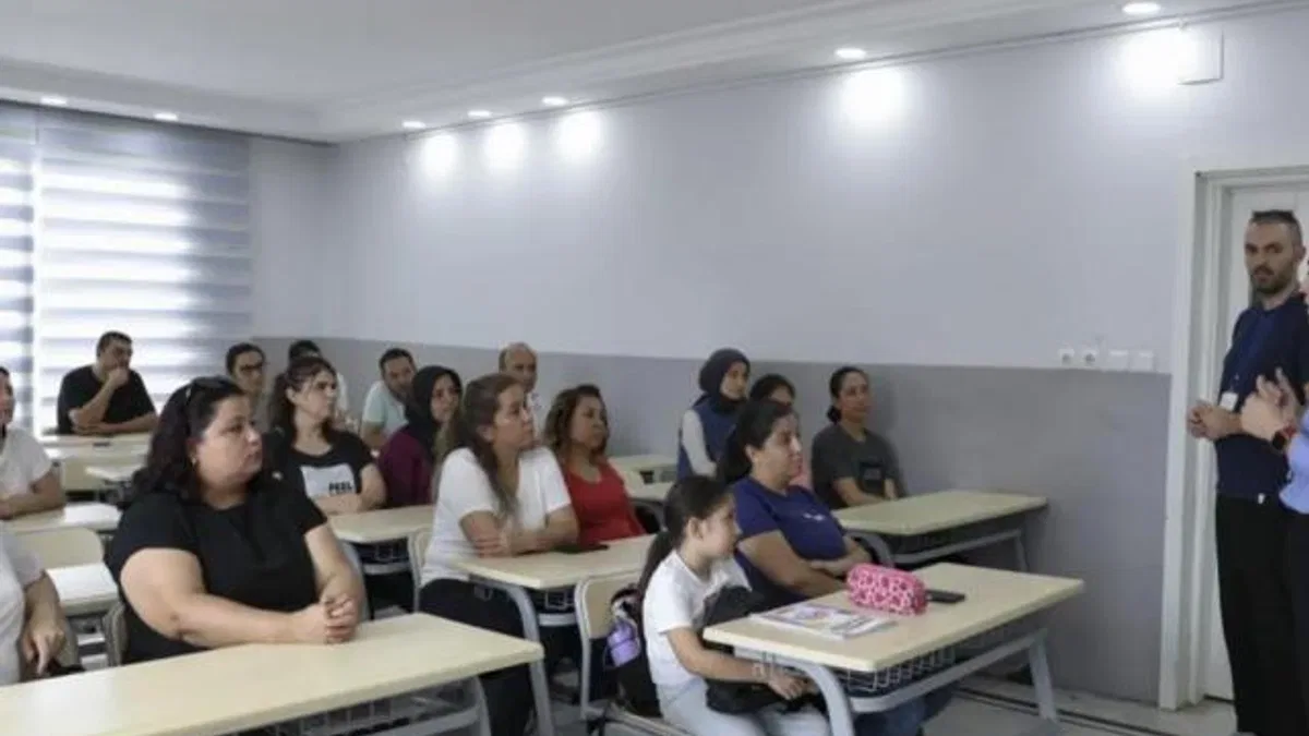 Mersin Büyükşehir’den velilere eğitim desteği