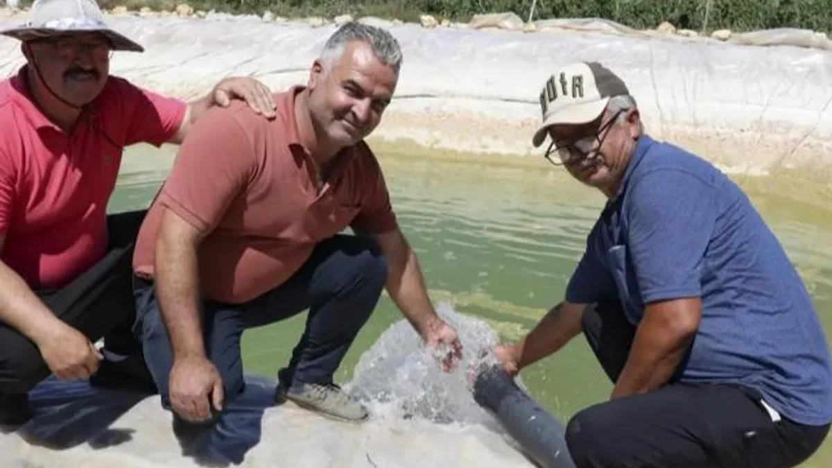Mersin’de Erdemli kırsalına 4 bin metrelik sulama borusu desteği