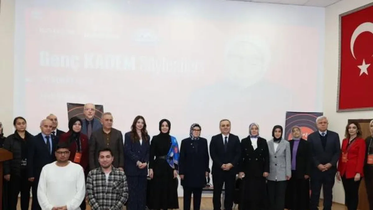 ERÜ’deki Genç Kadem Söyleşileri’nin konuğu Ayşe Böhürler
