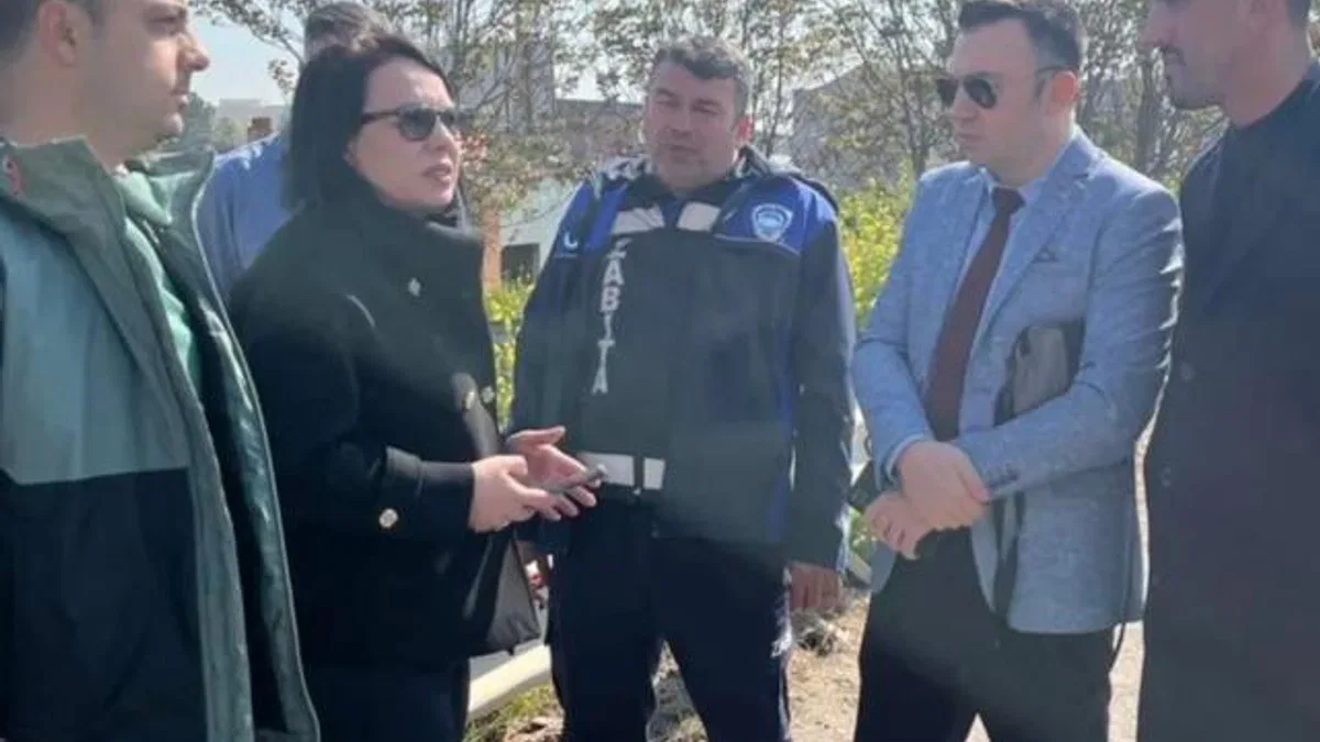 Manisa Turgutlu’da yola dökülen atık için yasal süreç başlatıldı