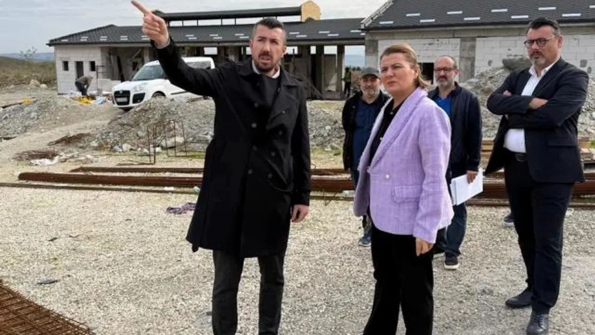 Koaceli İzmit’te Dost Pati Yaşam Alanı çalışmaları hızla sürüyor