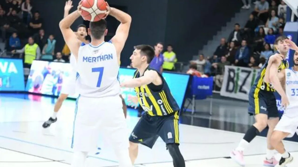 Çayırova potada Fenerbahçe Koleji’ni yendi
