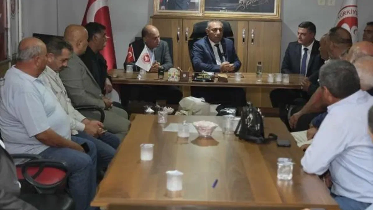 Adana Yumurtalık’ta 4 ilçenin muhtarlarıyla buluşma